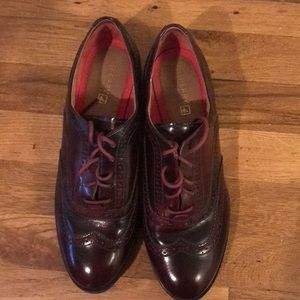 Sperry Topsider Wingtip shoes